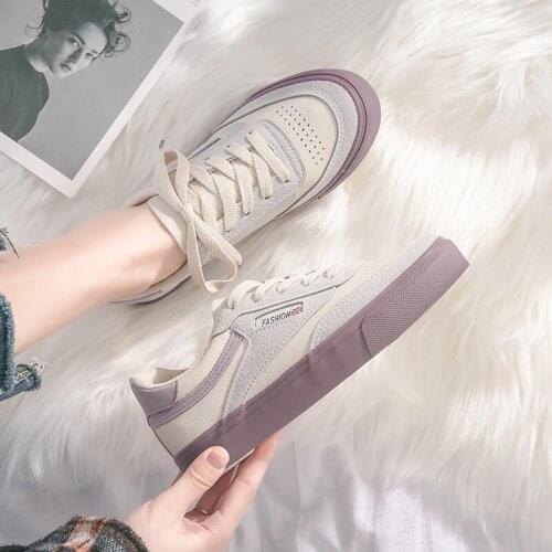 Vieruodis Women's Sneakers