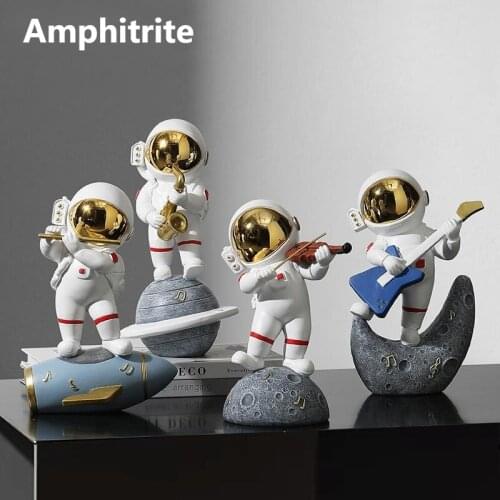 Creative Resin Astronaut Music Home Wedding Garden Decoration Nordic Statues Miniature Spaceman Sculptures Home Accessories