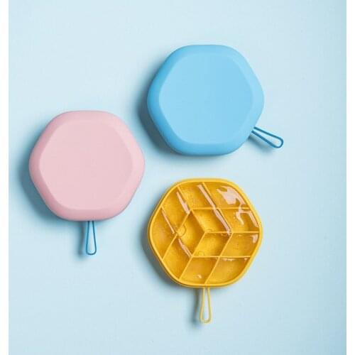 Hexagonal Silicone Ice Cube Mould Diy Home Ice Cube Tray Easy-Release Refrigerator Ice Storage Box