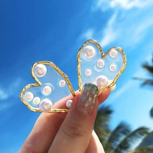 Personality Stud Earrings for Women Gold Love Heart Imitation Pearl Drop Earrings Elegant Earrings Statement Jewelry Gifts