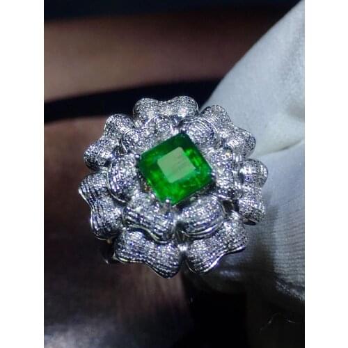Fine Jewelry Real Pure 18K Gold 100% Natural Emerald 1.43ct Gemstone Diamonds Jewellery Females Rings for women Fine Ring