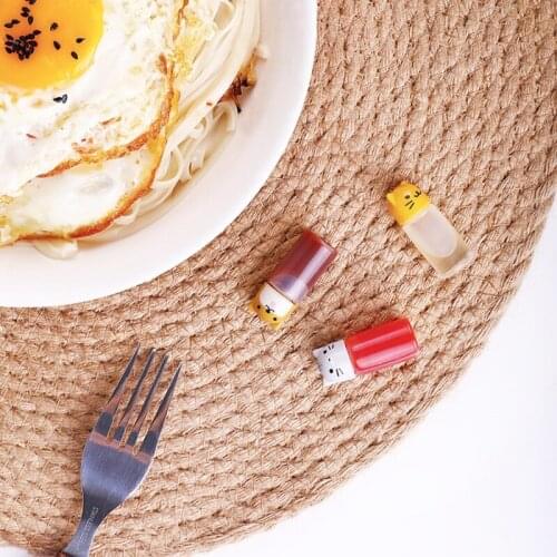 M17D Creative Cute Shape Sauce Storage Bottle Made by Durable and Strong Material Not Easy to Break Best Helper in Kitchen