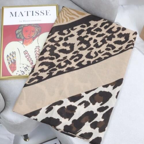 2021 Fashion Vintage Printed Cotton Viscose Printed Scarf Shawls Wraps Hijabs 10pcs/lot