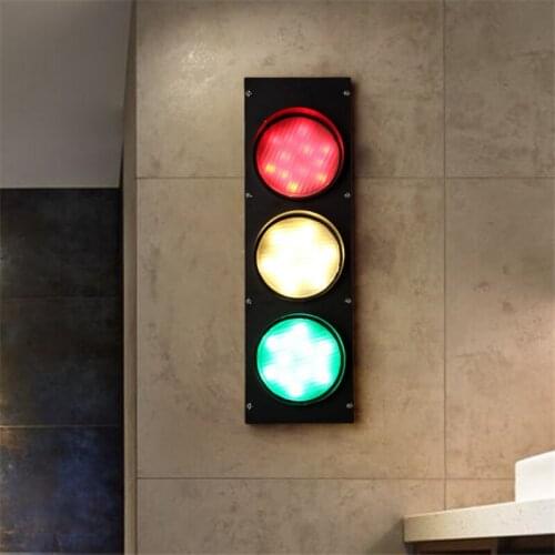 American Creative Personality Traffic Lamp Iron Art Retro Industrial Wind LED Light Coffee Shop Wall Lamp Free Shipping