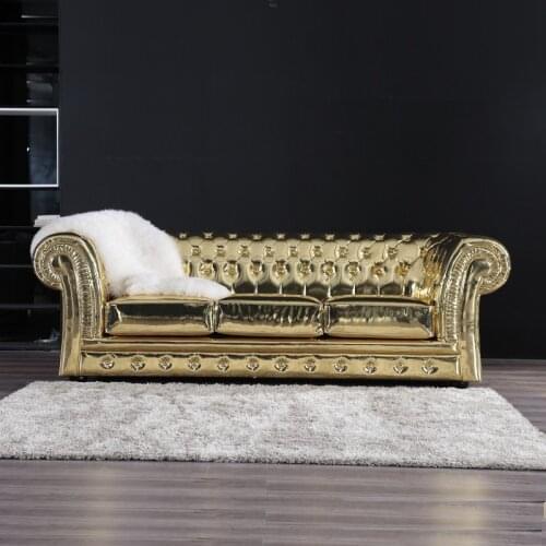 Hotel VIP Room New Style Flash Gold Indoor Chesterfield Sofa Living Room Sofa Set Luxury Wooden Leather Antique Sofa