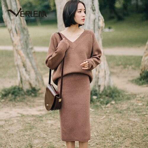 Solid Red Loose Jumper Pullovers V-Neck Long Sleeve Spring Sweater Women + Knee-Length Skirt Elegant Knitted Suit Verlena 2021
