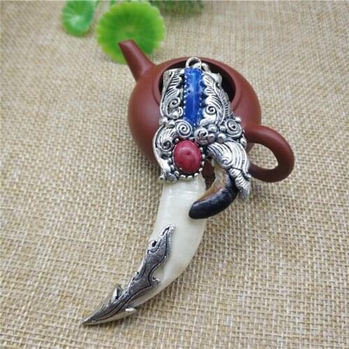 Wolftooth Tooth Pendant Tibet Silver Inlaid Animal Statue Amulet Accessories Bag Key Ring Decoration Gift