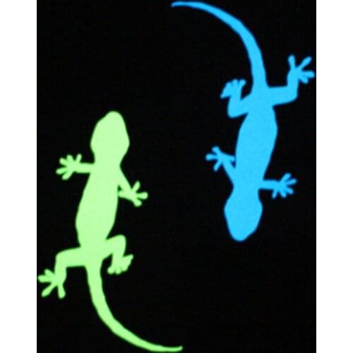 Luminous Gecko Wall Sticker Glow In The Dark Switch Sticker Boy Girl Rooms DIY Decoration Cartoon Sticker Furniture Laptop Decal