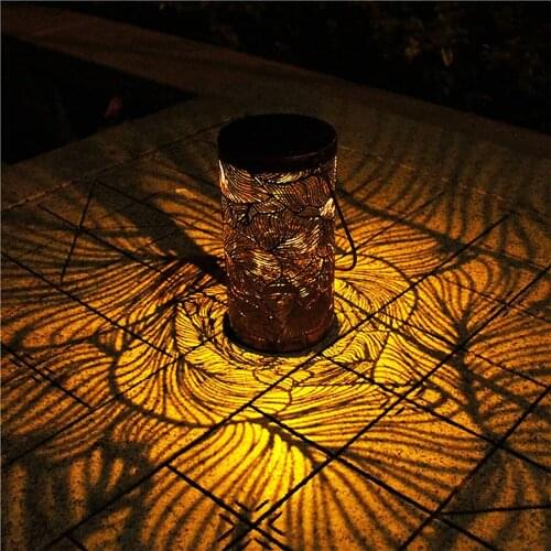 Garden Decoration Outdoor Solar Light Retro Iron Art Hanging Lantern Waterproof Hollow-out Landscape Light For Garden Yard Patio
