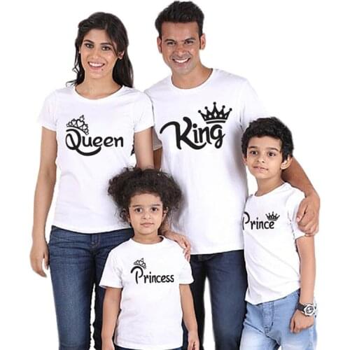 Vigarelyan Clothes For A Family Photo Shoot
