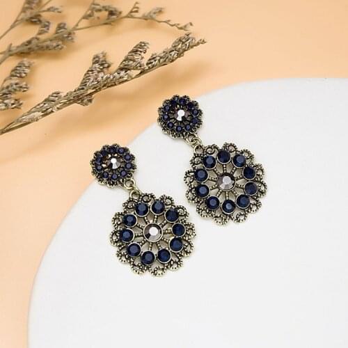 Trendy Blue Crystal Flower Drop Earrings Female Geometric Jewelry Vintage Personality Hollow Charm Dangle Earrings for Women