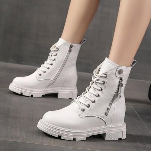 Women Winter Boots Genuine Leather Platform Boots Black Martens Ankle Boots Motorcycle Thick Heel Platform Boots Booties Heels