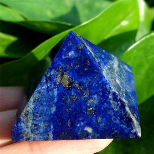 The top!!!60g lapis lazuli heals the natural quartz pyramid