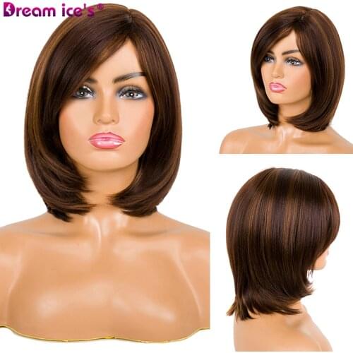 Brown Blonde Ombre Hair Medium Straight Layered Bob Synthetic Wigs Middle Part For Women Heat Resistant Cosplay Wigs Dream Ice