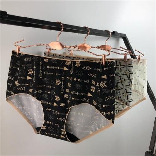 Sexy Lingerie Sport Panties Breathable Women Underwear Seamless Silk Briefs Mid Waist Female Fashion Panty Soft Femme Underpants