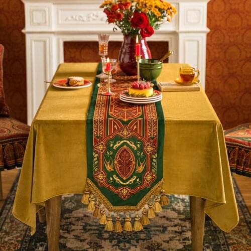 Festival Table Runner Red Euro Exquisite Printing Flannel Cabinet Dining Table Decor Tablerunner Christmas New Year Decoration