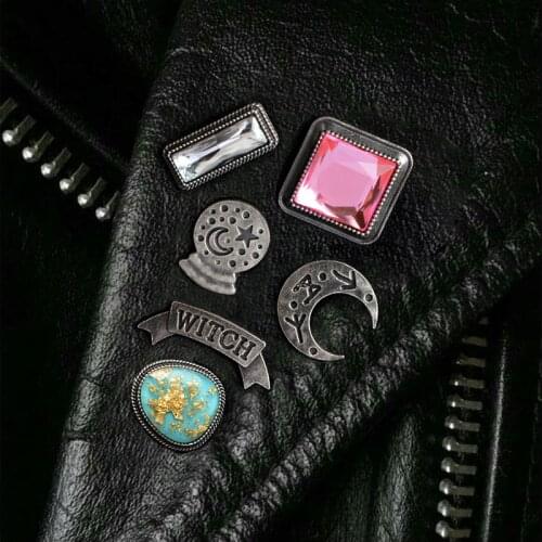 Fashion Cartoon Witch Crystal Ball Moon Enamel Pin Buckle Badge Alloy Originality Oil Dripping Brooch Jewelry accessories