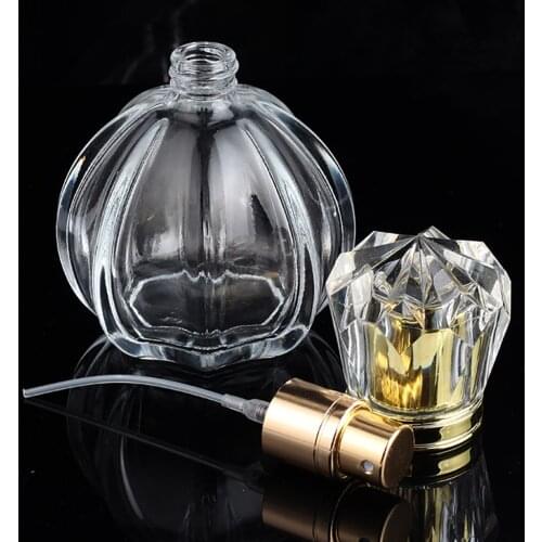 50ml Portable Clear Travel Refillable Atomizer Spray Perfume Glass Empty Bottle is suitable for perfume easy to carry convenient