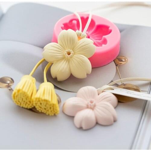 3D Flower Shaped Aromatherapy Wax Silicone Mould Cherry Blossoms Car Pendant Cake Mold Flower Soap Mold DIY Gypsum Plaster Molds