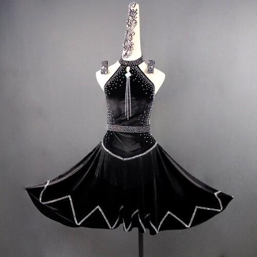 2019 Latin Dance Dresses Women Black Velvet Rhinestone Sexy Backless Singer Dancer Professional Competitive Latin Dress VDB114