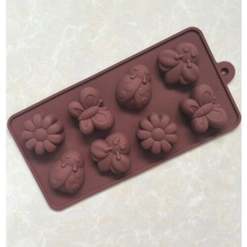 8 Insect Butterfly Silicone Chocolate Mould, Ice Cube Mould, Plaster Aromatherapy Mould, Easy To Release and Non-stick Mould