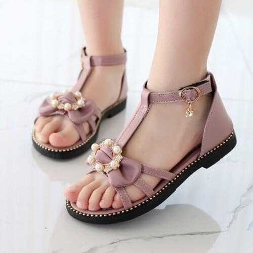 Girls Sandals 2020 New Summer Fashion Child Princess Flat Soft Pearl Child Student sandals