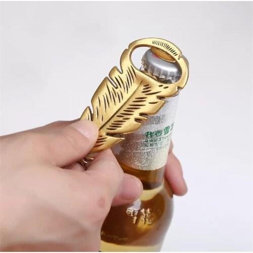 Gold Feather Shape Party Favors Souvenir Wedding Gifts Personalized Beer Opener Retro Presents For Wedding Guest ribbon box