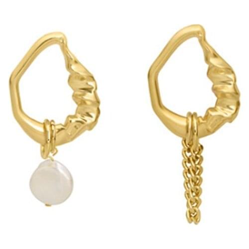 Pearl Earrings Female Asymmetrical Engraving Earrings Retro Metal Tide All-match Earrings Accessories