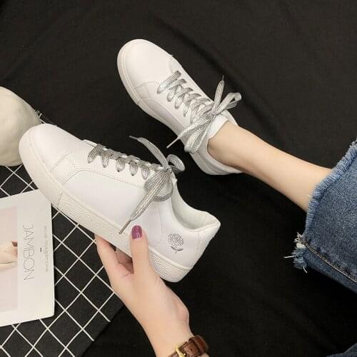 White Shoes Woman Sneakers Flat Shoes Spring Summer Leather White Sneakers Women 2020 Walking Shoes Women Gym Shoes U13-60
