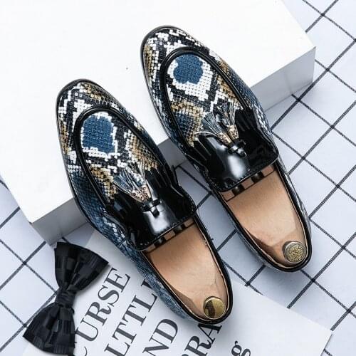 Mens Pu Leather Shoes Casual Tassel Loafers Men Dress Shoes Fashion Spring Autumn Wedding Formal Flats Male Vintage Moccasins