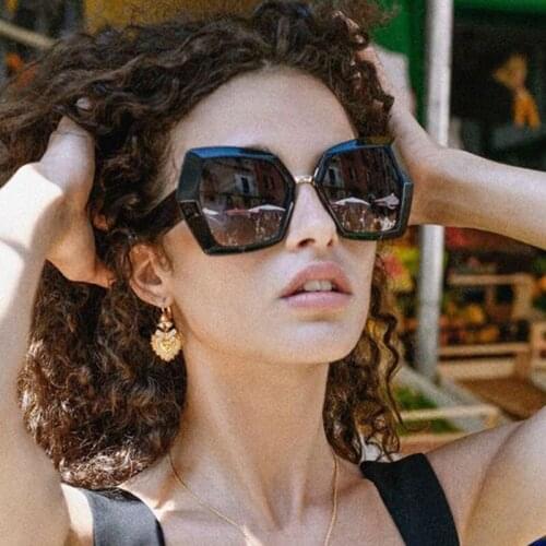 Square Oversized Sunglasses Women 2021 Brand Designer Vintage Big Gradient Sun Glasses Female Vintage Oculos De Sol Feminino