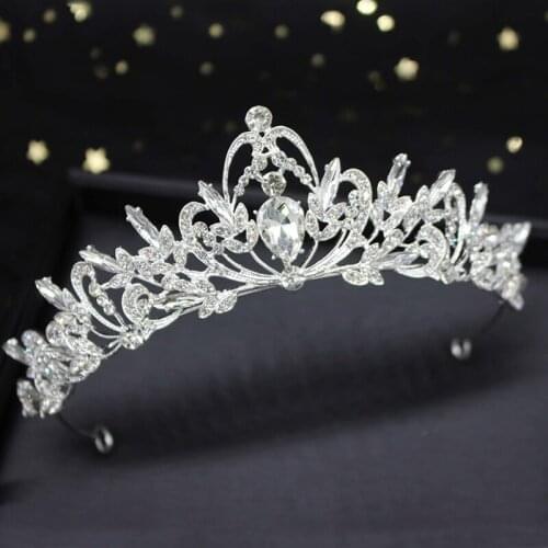 Brides Wedding Tiara Is Sparkling Diamond Tiara Beautiful Headpiece Wedding Hair Accessories For Prom Birthday Costume Party