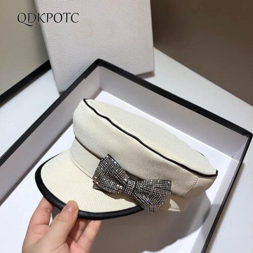 2021 Hat Autumn New Women High Quality Bow Knot PU Military Hats Fashion Celebrities Light Luxury Rhinestone Navy Cap QDKPOTC