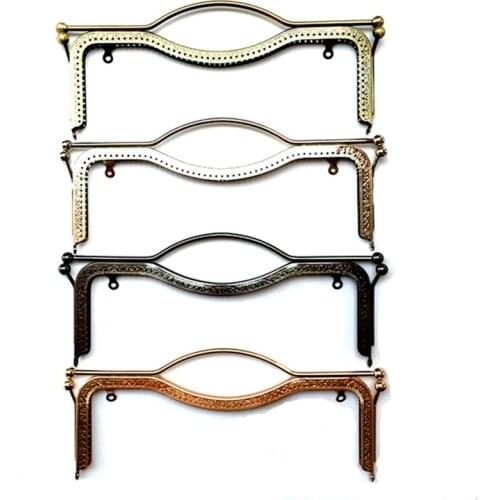 1Pc Big Mouth Lips Embossed Rectangle Concave Metal Frame Kiss Clasp Clutch Purse Handbag Handle Accessories 27cm