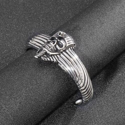 European and American hipster personality punk jewelry stainless steel casting C-shaped open skull bracelet
