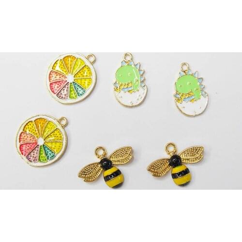 10pcs Alloy Enamel Drop Oil Small fresh lemon Dinosaur Bee fruit golden Pendant Findings Charms for DIY Necklace Accessories Mak