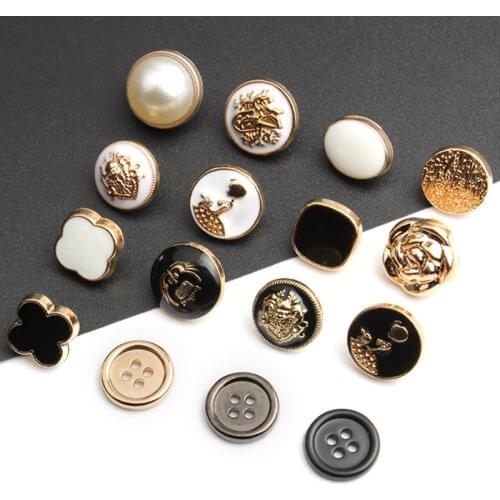 Metal Shirt Button Men and Women All-Matching Shirt Sweater Black and Golden round Clothes Decorative Pearl High-End Button