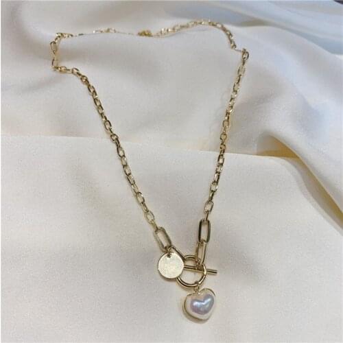 2021 New Trend Korean Fresh Short Necklace Contracted Sweet Temperament Lovely Heart Pearl Modelling Senior Women Necklace