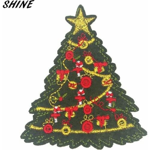 2pcs/lot Christmas Tree Embroidered Badges Iron On Patches For Clothing Motif Sticker DIY Craft Sewing Accessories 8x7.2cm