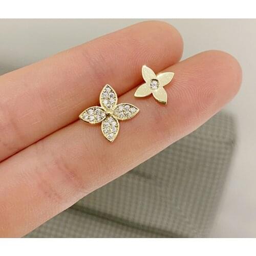 Delicate Jewelry 14K Gold Plated Irregular Flower Zircon Stud Earrings for Women Unique Cute Small Earrings