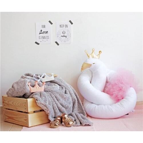 INS New Golden Crown Swan Bumper Silver Crown Elephant Bumper Baby Bed Protector Soothing Pillow Kids Room Decor Toy Photo Props