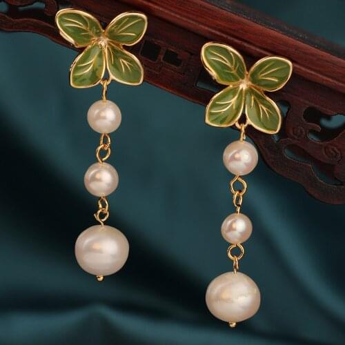 Trend Fresh Water Pearl Vintage Green Colors Flower Earrings Nature Stones Earrings Ethnic Jewelry for Women