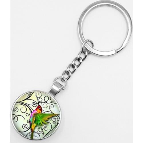 2019 New Long Chain Fashion Personality Green Hummingbird Glass Cabochon Keychain Jewelry Pendant Small Gift