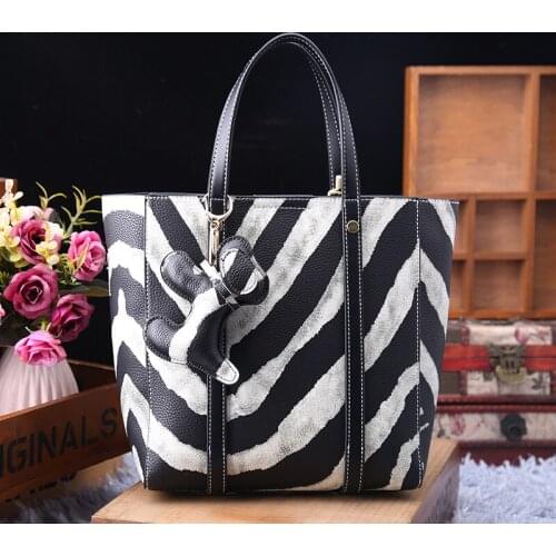 Genuine Leather Handbags 2021 New Fashion Leopard Print Leather Large Capacity Portable All-match Zebra Print Tote Bag Purses