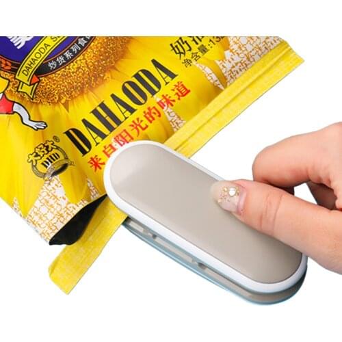 Mini Portable Handy Package Sealing Machines For Plastic Snacks Bags Heat Sealer Vacuum Resealer Kitchen Storage