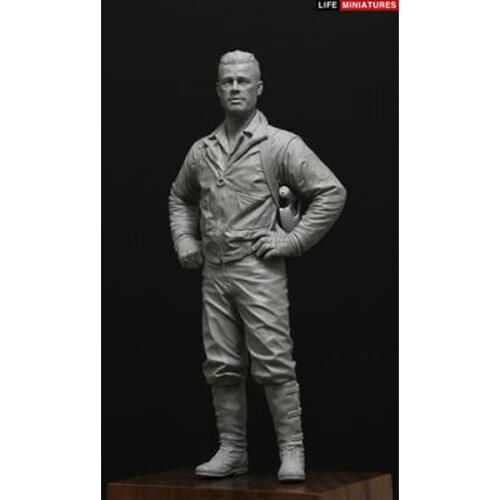 1:16 scale die-cast resin movie fury Brad Pitt character scene model resin assembly model free shipping