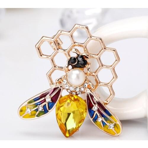 Hollow Out Honeycomb Brooch Yellow Rhinestone Bee Brooches for Women Children Enamel Pins Animals Jewelry Accessories