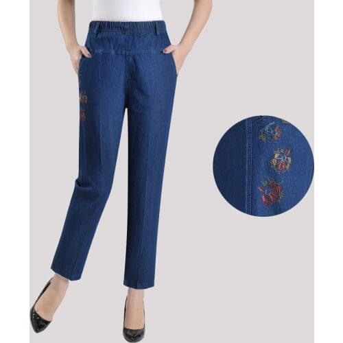 Elderly Womens Jeans Spring Autumn New Embroidery Elastic High Waist Mother Denim Pants Loose Large Size Grandma Trousers Y276