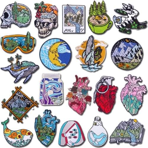 Heart skull whale new Embroidered Patches For Clothing Letters Stripes Iron On Patches Cartoon Cute Sticker Round Patch DIY