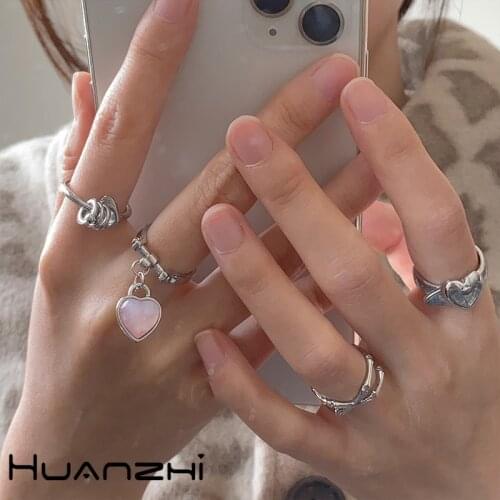 HUANZHI 2020 New Design Vintage Sequins Zircon Love Heart Belt Metal Pendant Rings for Women Party Jewelry Gifts